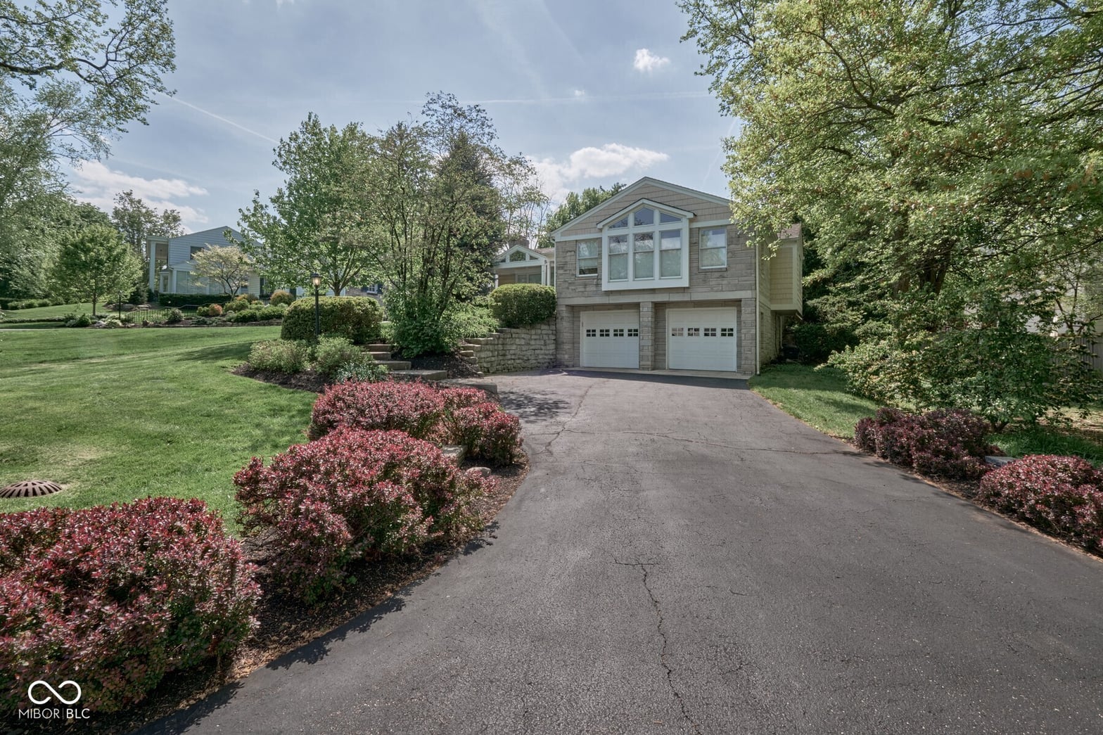 Photo of 115 E 73rd Street, Indianapolis, IN
