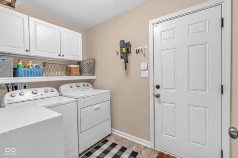 Photo of 8455 Ferguson Circle, Avon, IN