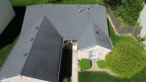 Photo of 560 Runnymede Court, Greenfield, IN