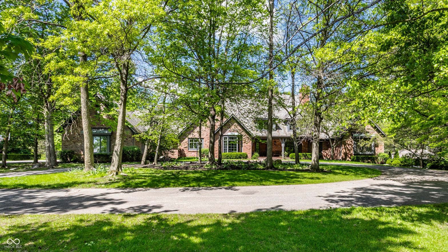 14300 Oakbrook Court