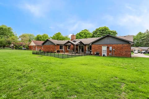 Photo of 549 Macy Way, Greenwood, IN