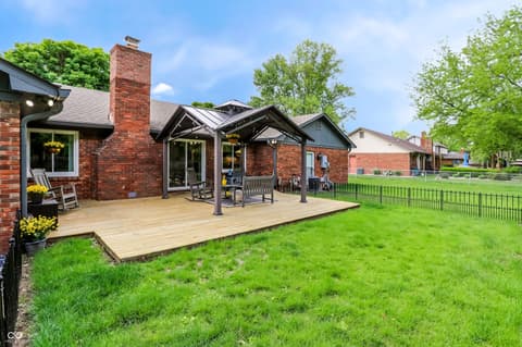 Photo of 549 Macy Way, Greenwood, IN