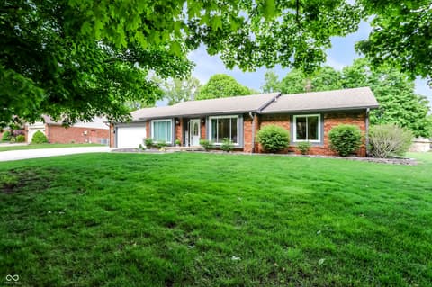 Photo of 549 Macy Way, Greenwood, IN