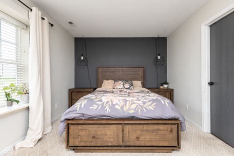 Bedroom at 221 Creekside Court, Whiteland, IN
