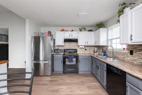Kitchen at 221 Creekside Court, Whiteland, IN