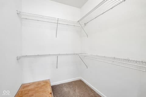 Walk In Closets — 256 Strand Lane, Avon, IN