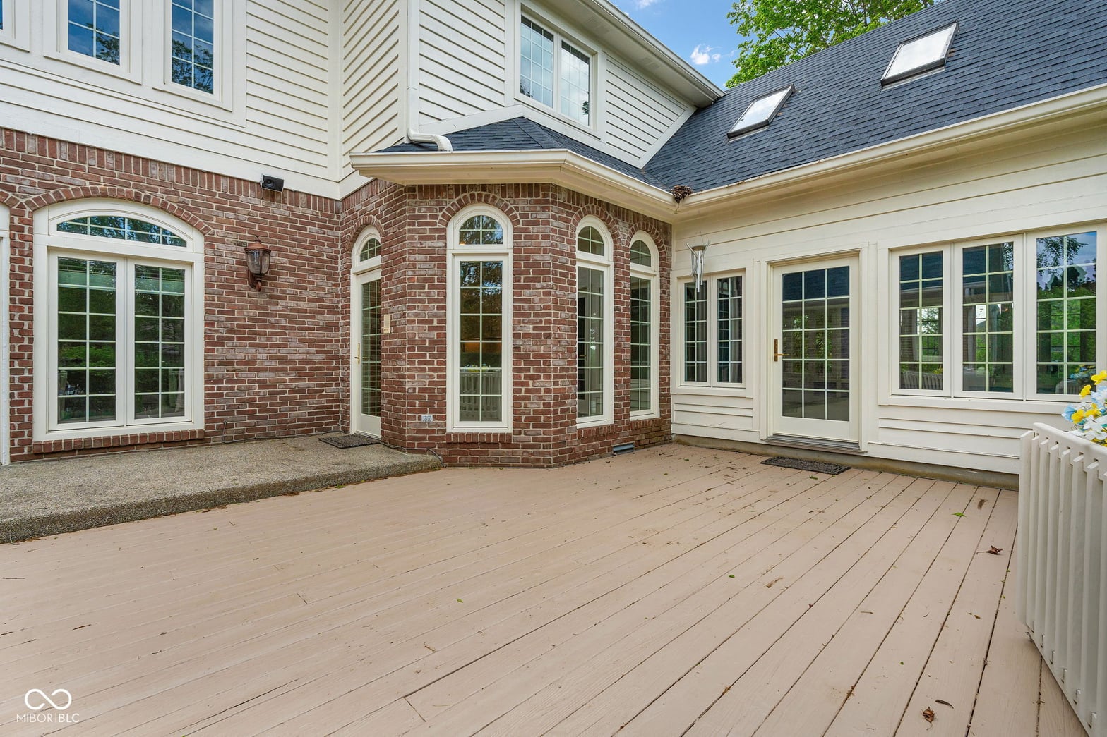 Deck