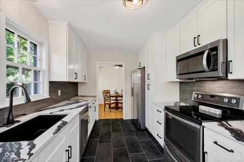 Photo of 5218 Kingsley Drive, Indianapolis, IN