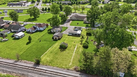 Photo of 9117 Main Street, Taylorsville, IN