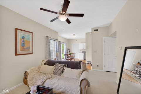 Photo of 5935 Candlewick Drive, Indianapolis, IN
