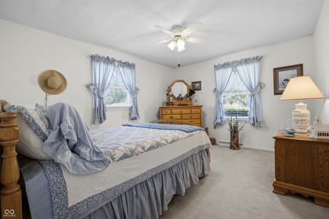 Photo of 2820 Wedgewood Drive, Columbus, IN
