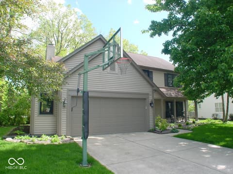 7623 Willow Ridge