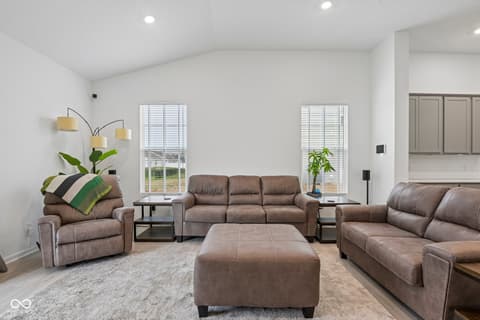 Photo of 822 Lando Creek Drive, Kokomo, IN