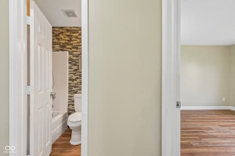 Photo of 119 Village Green Drive, Indianapolis, IN