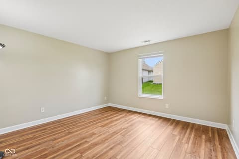 Photo of 119 Village Green Drive, Indianapolis, IN