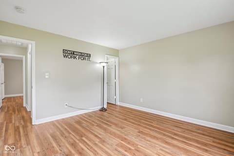 Photo of 119 Village Green Drive, Indianapolis, IN