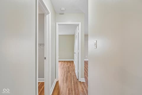 Photo of 119 Village Green Drive, Indianapolis, IN