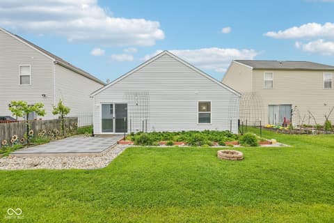 Photo of 119 Village Green Drive, Indianapolis, IN