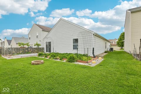Photo of 119 Village Green Drive, Indianapolis, IN
