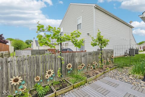 Photo of 119 Village Green Drive, Indianapolis, IN