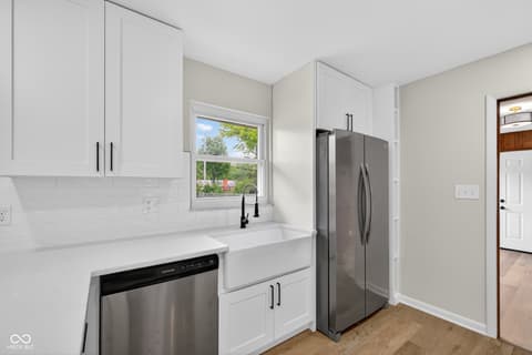 Photo of 1147 Hathaway Drive, Indianapolis, IN