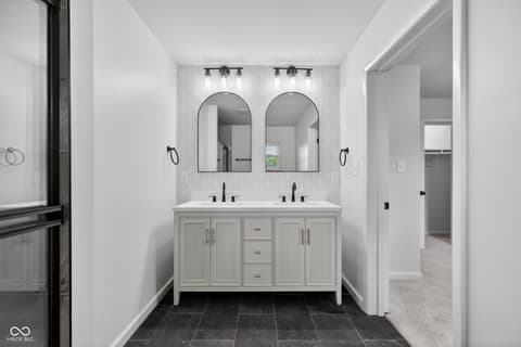 Photo of 1147 Hathaway Drive, Indianapolis, IN