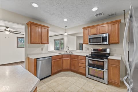 Kitchen at 5974 Oak Hill West Drive, Plainfield, IN