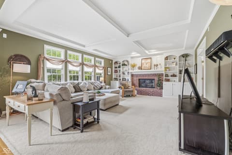 Family room at 13221 Griffin Run, Carmel, IN