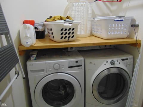Laundry room at 982 Youngs Creek Drive, Franklin, IN