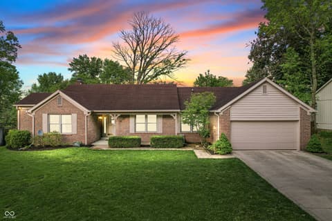 13719 Roswell Drive