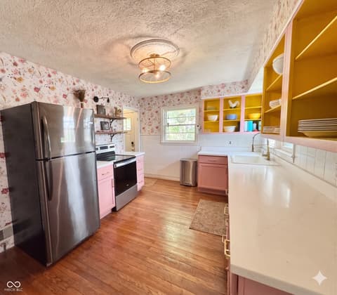 Photo of 9994 E Taylor Avenue, Zionsville, IN