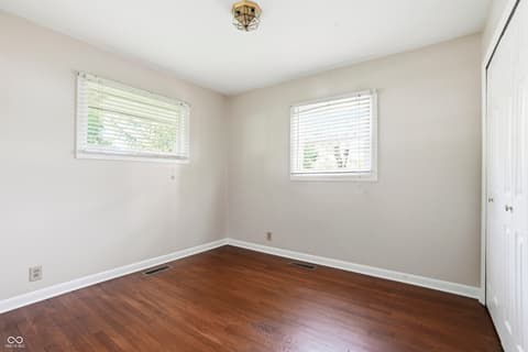 Photo of 2844 Canterbury Lane, Indianapolis, IN