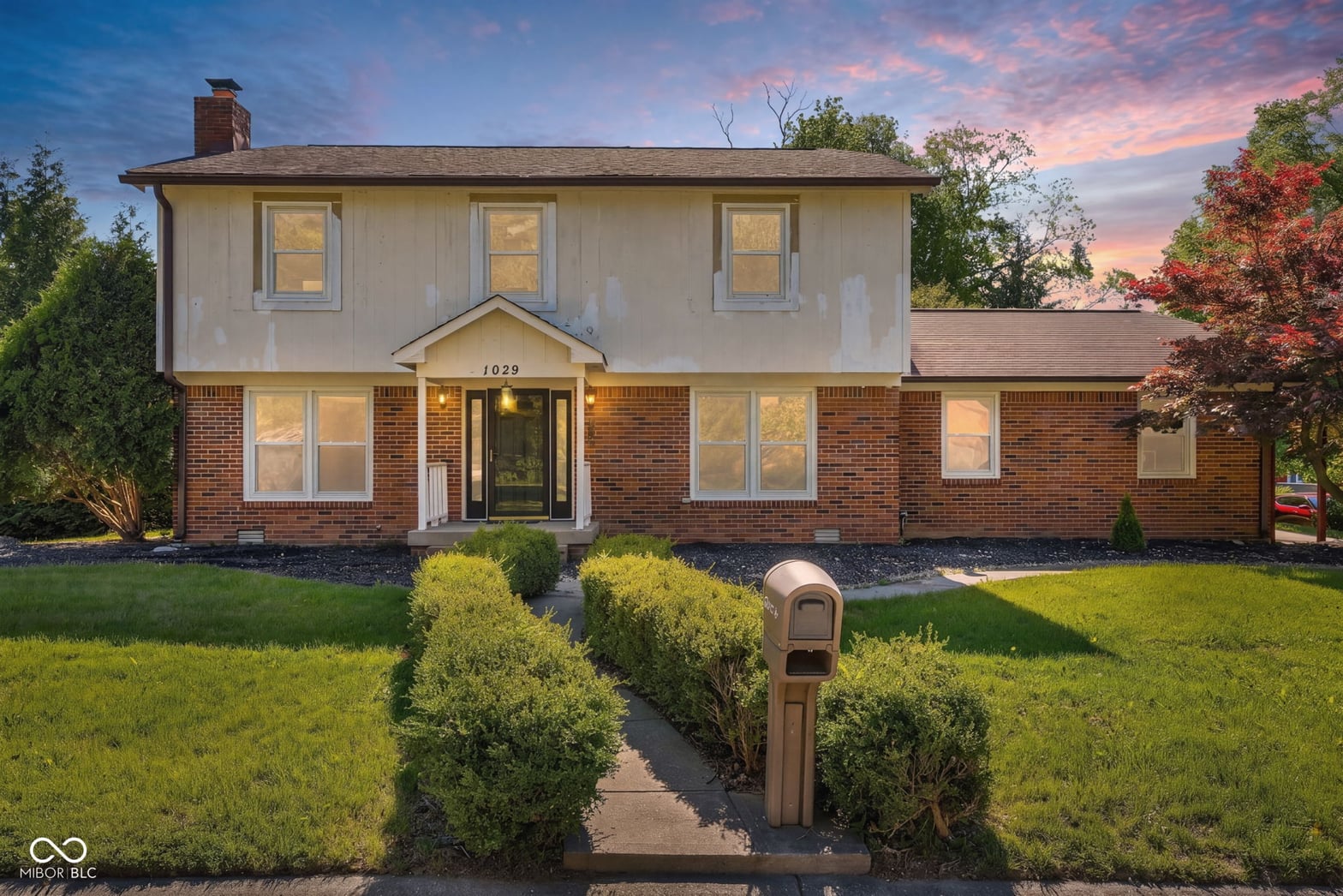 Photo of 1039 Ridgeview Court, Avon, IN