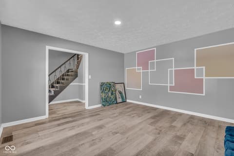 Photo of 1039 Ridgeview Court, Avon, IN