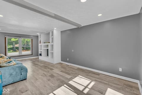Photo of 1039 Ridgeview Court, Avon, IN