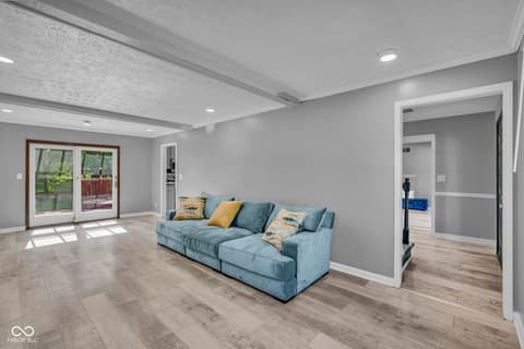 Photo of 1039 Ridgeview Court, Avon, IN