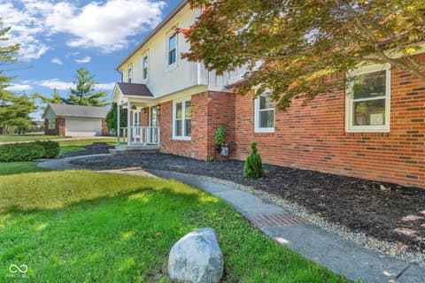 Photo of 1039 Ridgeview Court, Avon, IN