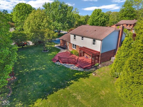 Photo of 1039 Ridgeview Court, Avon, IN