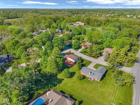 Photo of 1039 Ridgeview Court, Avon, IN
