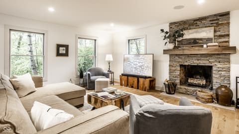 Living room at 4673 S 975 E, Zionsville, IN