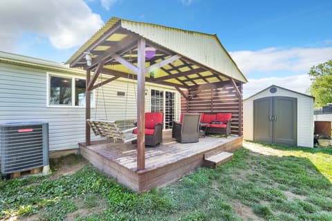 Outdoor living area at 38 Fountain Lake Drive, Greenfield, IN