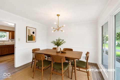 Dining room at 5125 Thornleigh Drive, Indianapolis, IN