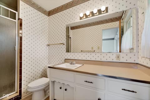 Primary bathroom at 5125 Thornleigh Drive, Indianapolis, IN