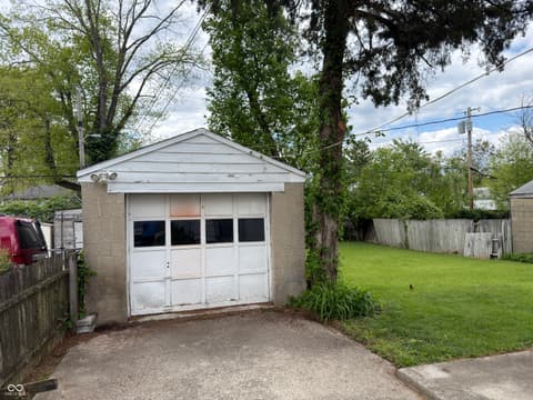 Garage at 3728 N Dequincy Street, Indianapolis, IN