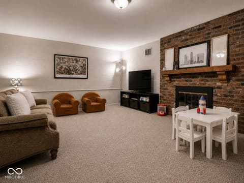 Photo of 7002 N Warwick Road, Indianapolis, IN