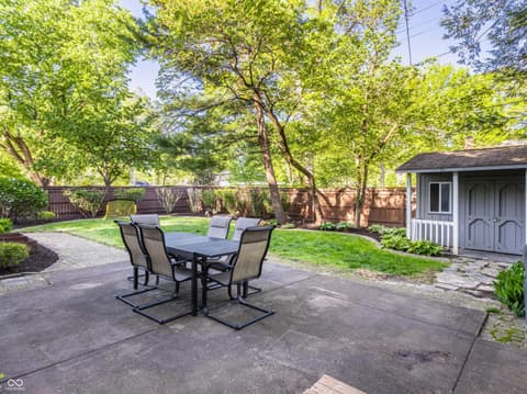 Photo of 7002 N Warwick Road, Indianapolis, IN