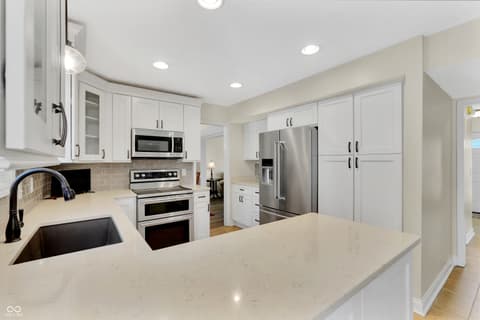 Kitchen at 13077 Lansdowne Drive, Fishers, IN
