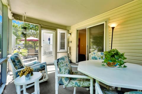 Outdoor living area at 13077 Lansdowne Drive, Fishers, IN
