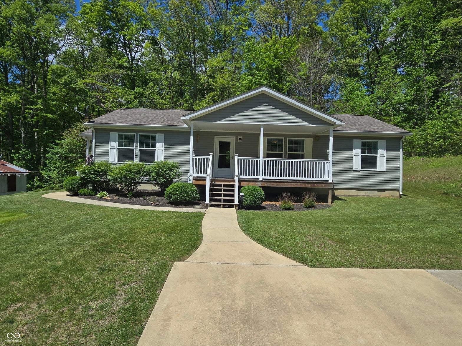Photo of 3800 Garrard Chapel Road, Bowling Green, IN