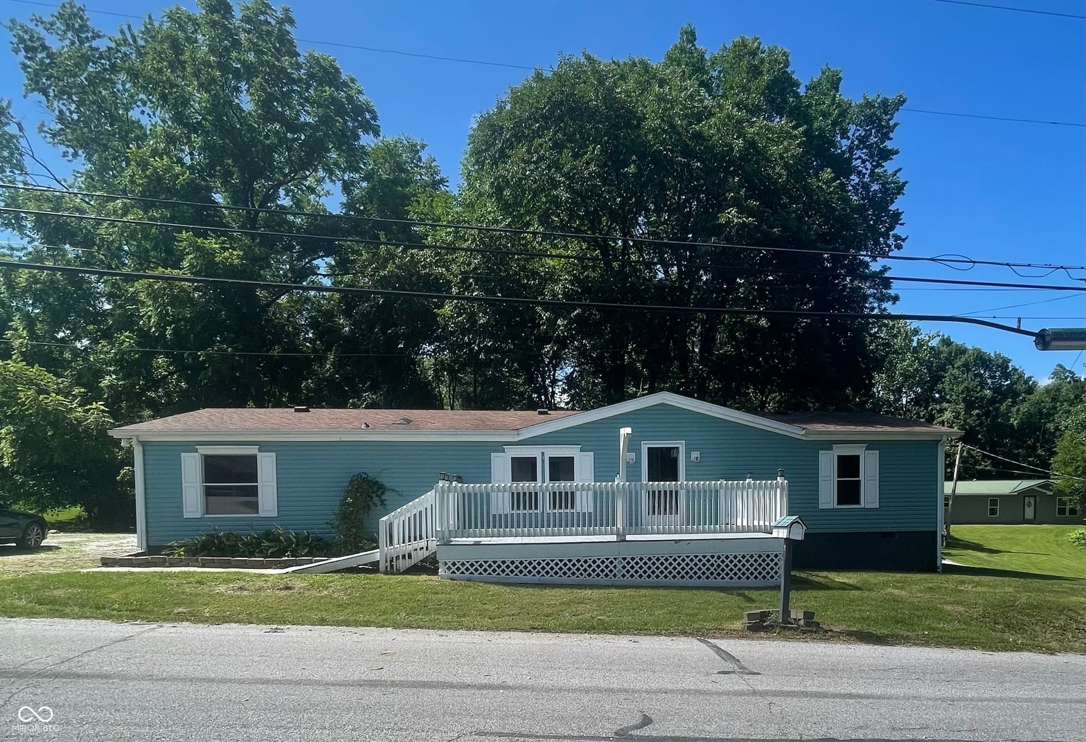 Front exterior at 801 E High Street, Rockville, IN
